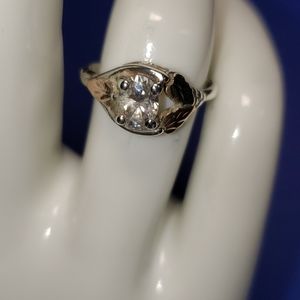 Vintage 925 Silver CZ Leaf Ring 6½